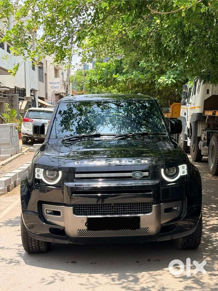 Defender Black Colour 6 Months Old Ka Registered With Fancy No