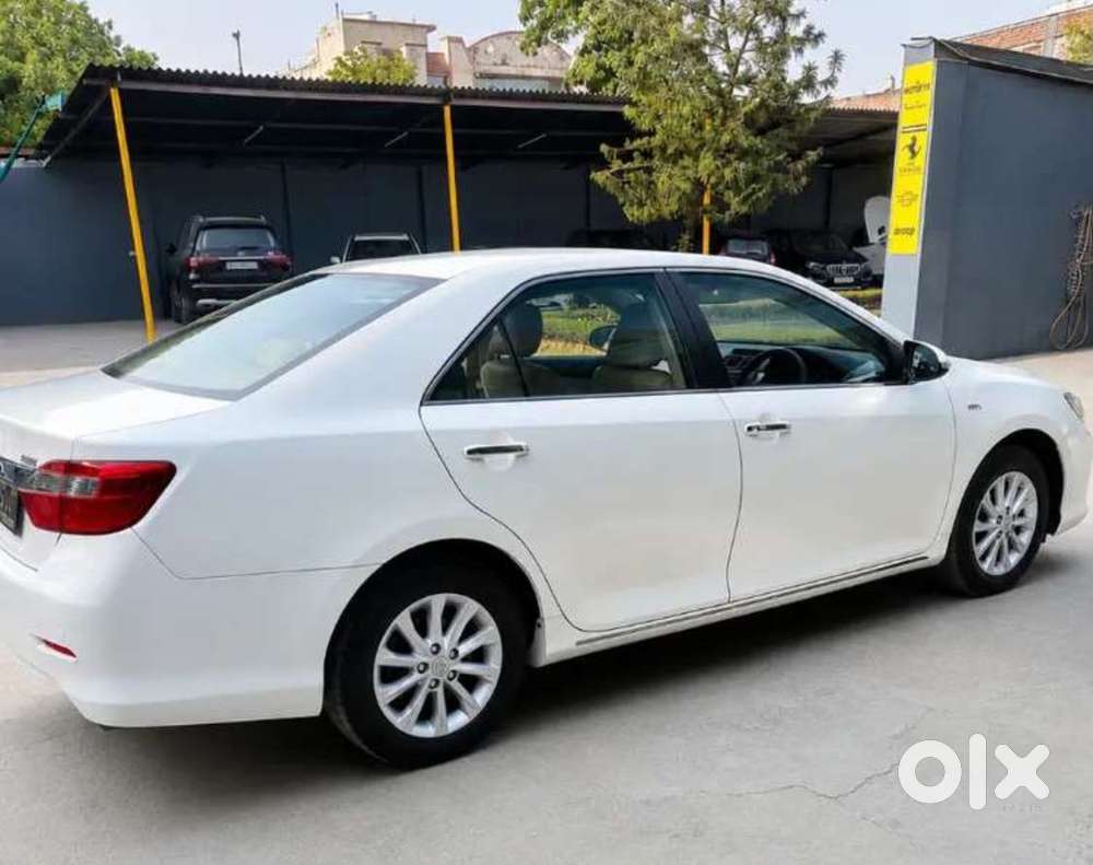 Toyota Camry 2.5l Automatic, 2013, Petrol