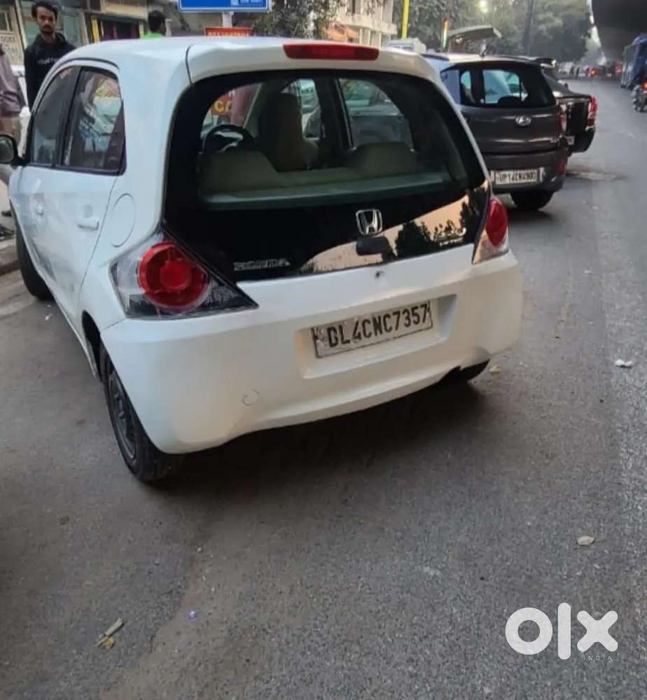 Honda Brio 2013 Petrol Well Maintained