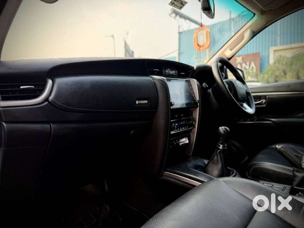 Toyota Fortuner 4x2 Mt 2.8 Diesel, 2021, Diesel