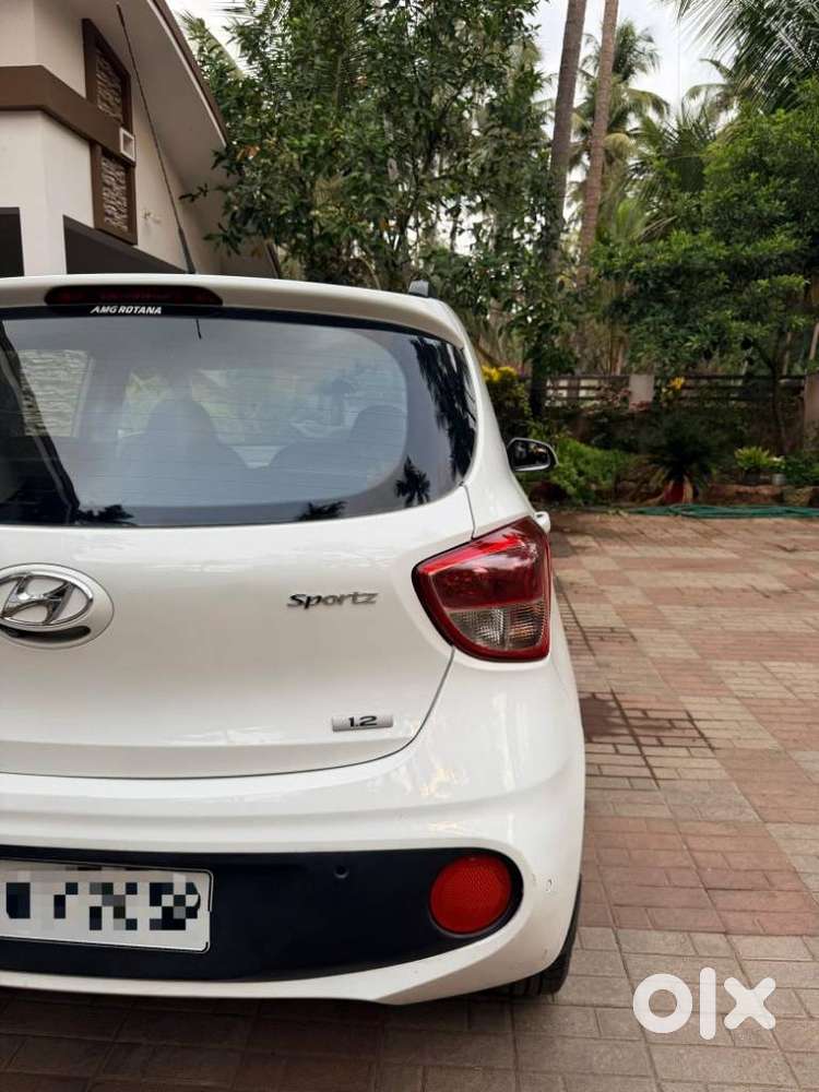 Hyundai Grand I10 Sportz O 1.2, 2017, Petrol