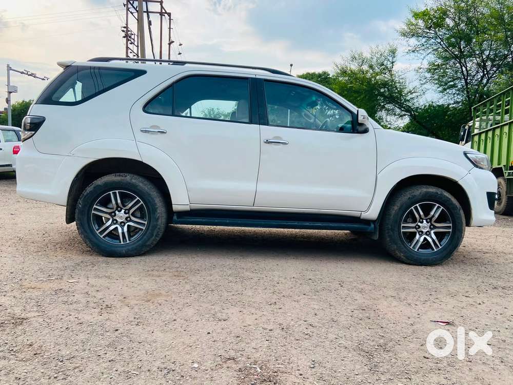 Toyota Fortuner Diesel 2014