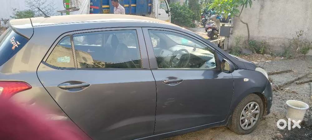 Hyundai Grand I10 2017 Diesel 132000 Km Driven