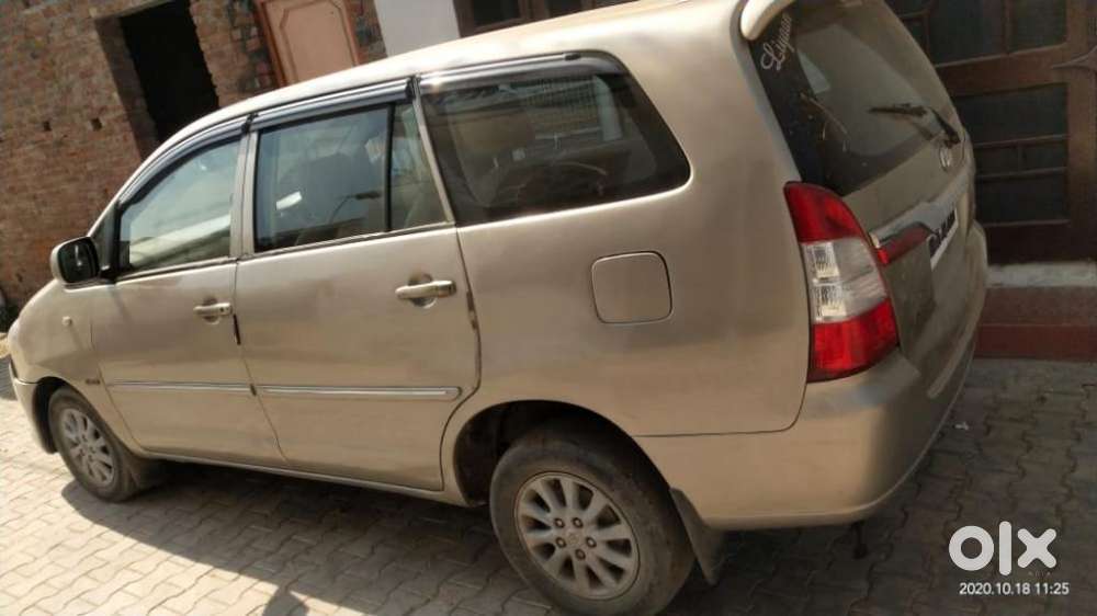 Toyota Innova 2009-2011 2.0 G4 Petrol 8-seater, 2008, Diesel