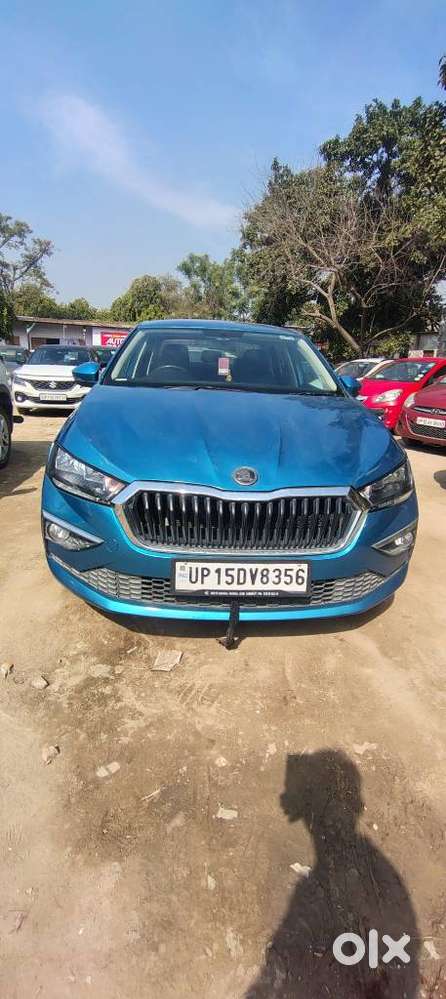 Skoda Slavia Style 1.0l Tsi At, 2022, Petrol