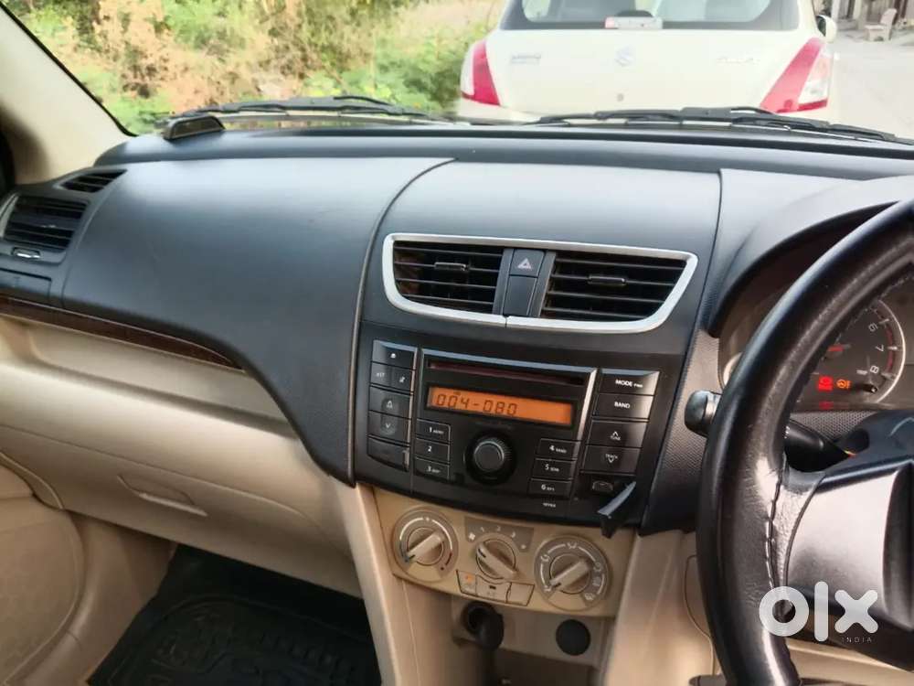 Maruti Suzuki Dzire 2014 Cng