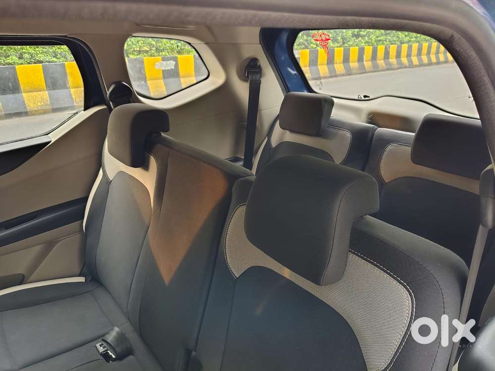 Renault Triber Rxt, 2021, Petrol