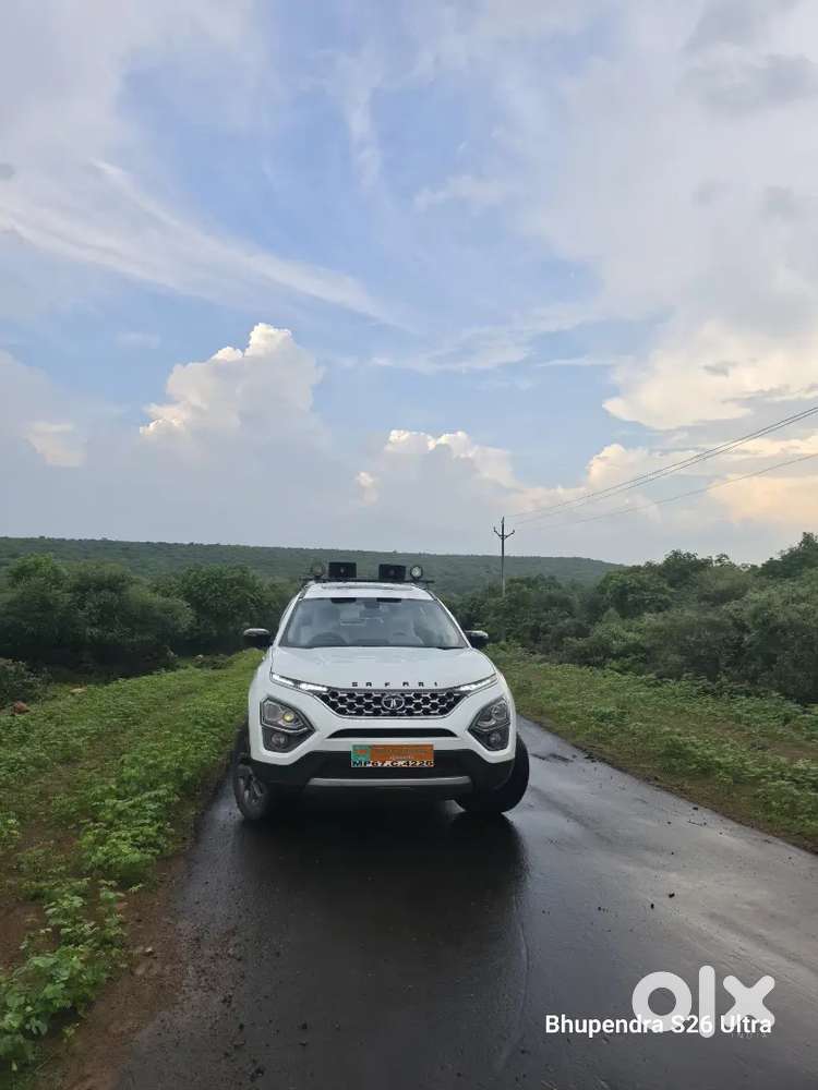Tata Safari Pure Plus 2021