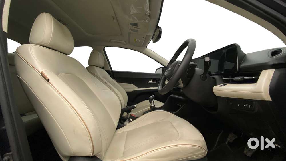 Hyundai Verna 1.5 Sx (o) Vtvt, 2023, Petrol