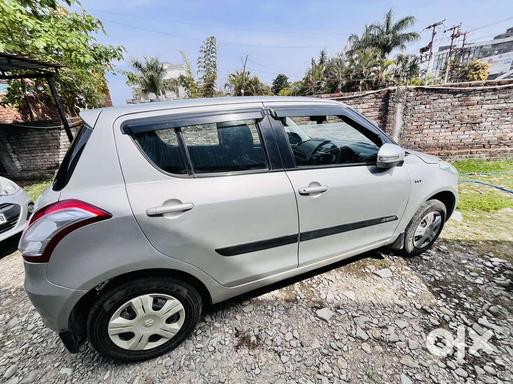Maruti Suzuki Swift 1.2 Vxi (o), 2016, Petrol