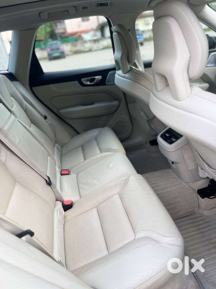 Volvo Xc60 D5 Awd Automatic, 2017, Diesel