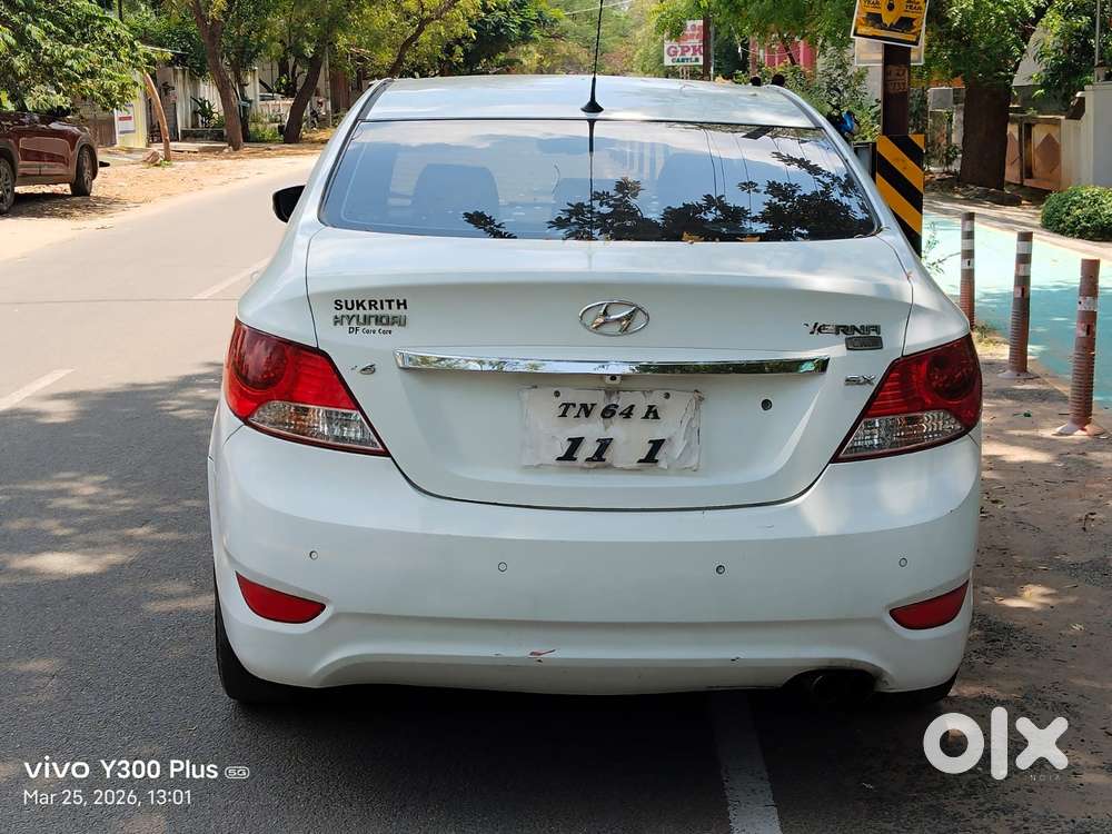Hyundai Verna 1.6 Sx Crdi, 2011