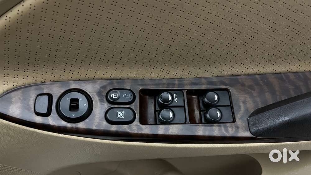 Hyundai Verna [2015-2018] Fluidic 4s 1.6 Vtvt Sx, 2015, Petrol