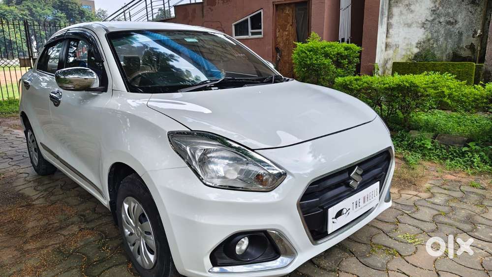 Maruti Suzuki Dzire 1.2 Vxi, 2022, Petrol