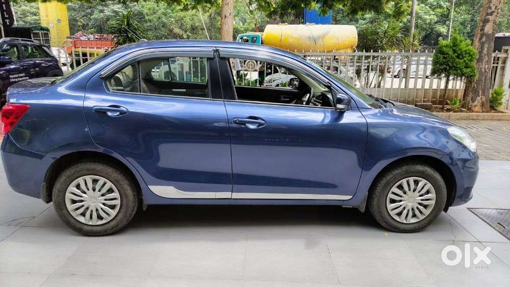 Maruti Suzuki Dzire 1.2 Vxi Amt, 2022, Petrol