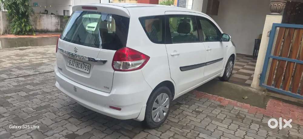 Maruti Suzuki Ertiga 2017