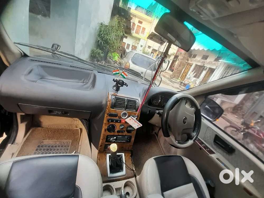 Tata Safari Dicor 4x4 Top