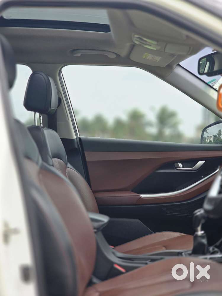 Hyundai Alcazar 1.5 Signature Diesel Mt 6 Str, 2022, Diesel
