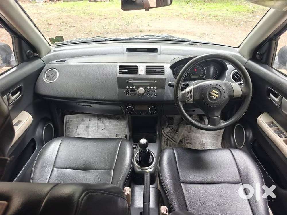 Maruti Suzuki Dzire 1.2 Zxi, 2011, Petrol