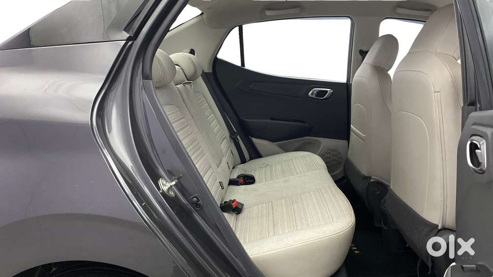 Hyundai Aura Sx Manual, 2022, Petrol