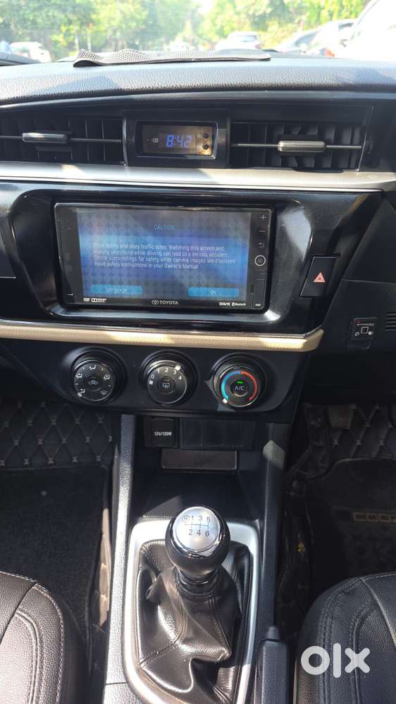 Toyota Corolla Altis J S, 2016, Cng & Hybrids