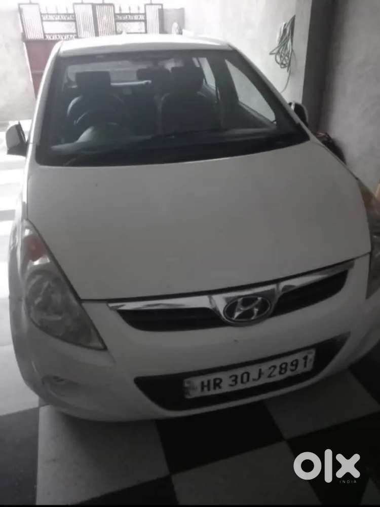 Hyundai I20 2010 Petrol 110000 Km Driven