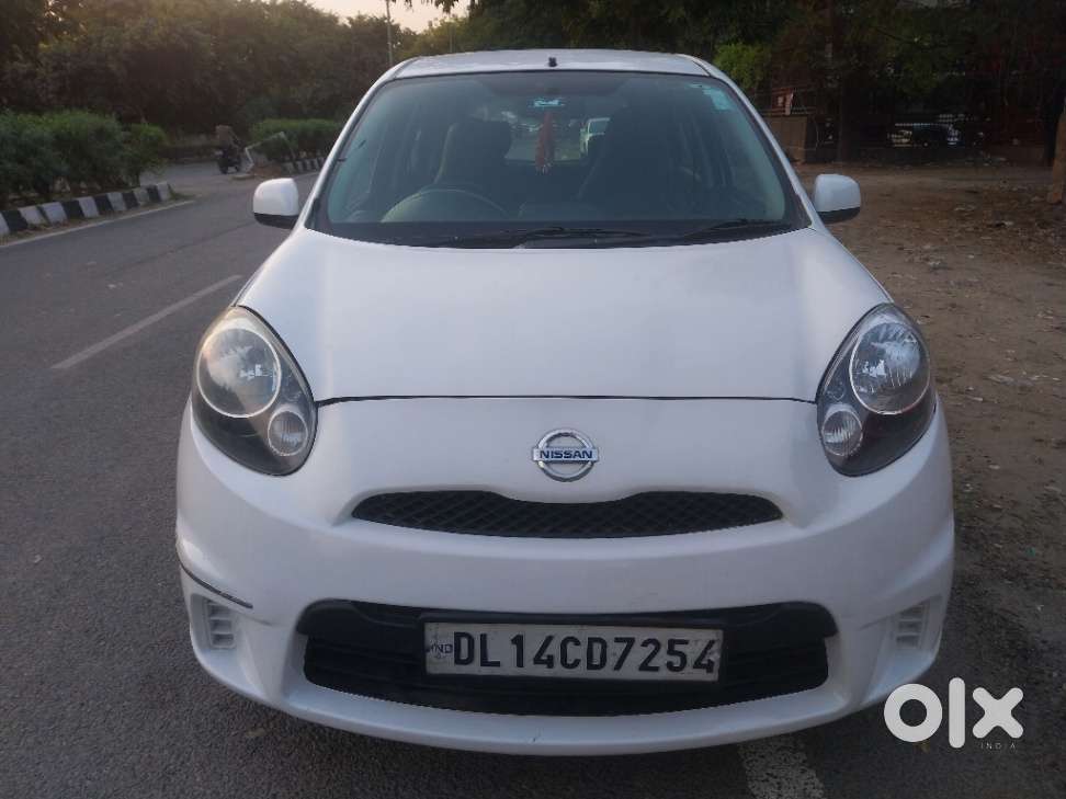 Nissan Micra Cvt Xv, 2018, Petrol