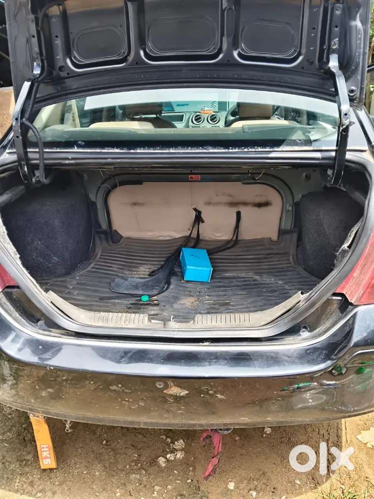 Ford Fiesta Classic 1.6 Lxi 2014