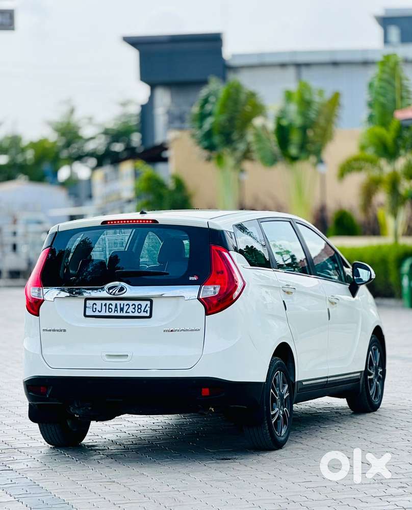 Mahindra Marazzo, 2023, Diesel