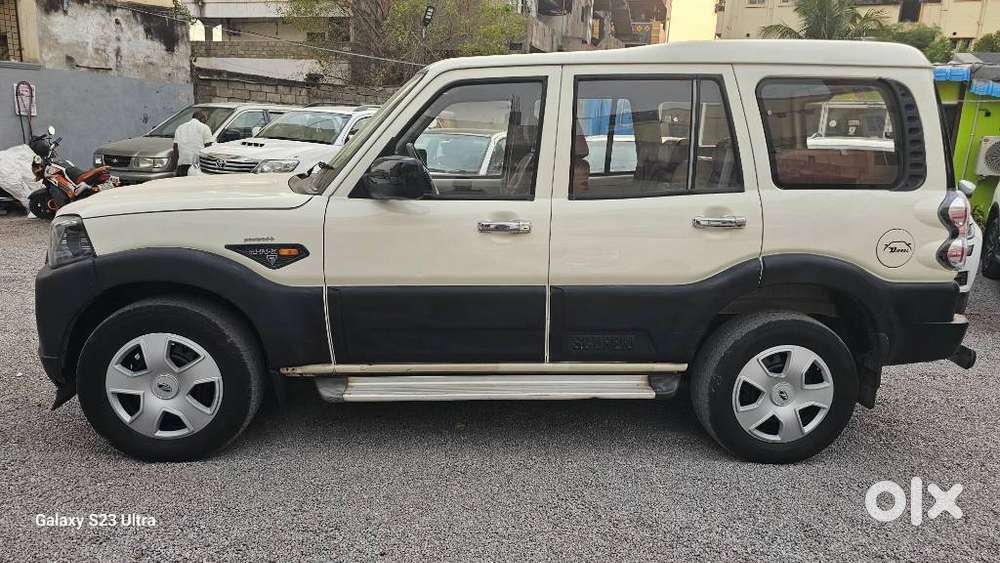 Mahindra Scorpio S4 Plus, 2016, Diesel
