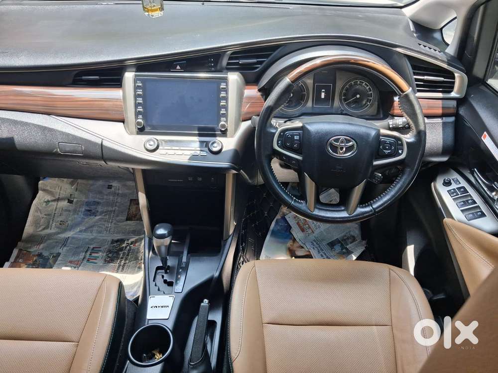 Toyota Innova Crysta [2020-ongoing] 2.4 Zx At 7 Str, 2022, Diesel