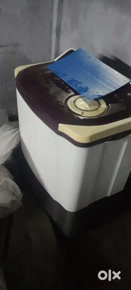 Old washing machine selling for scrap rate