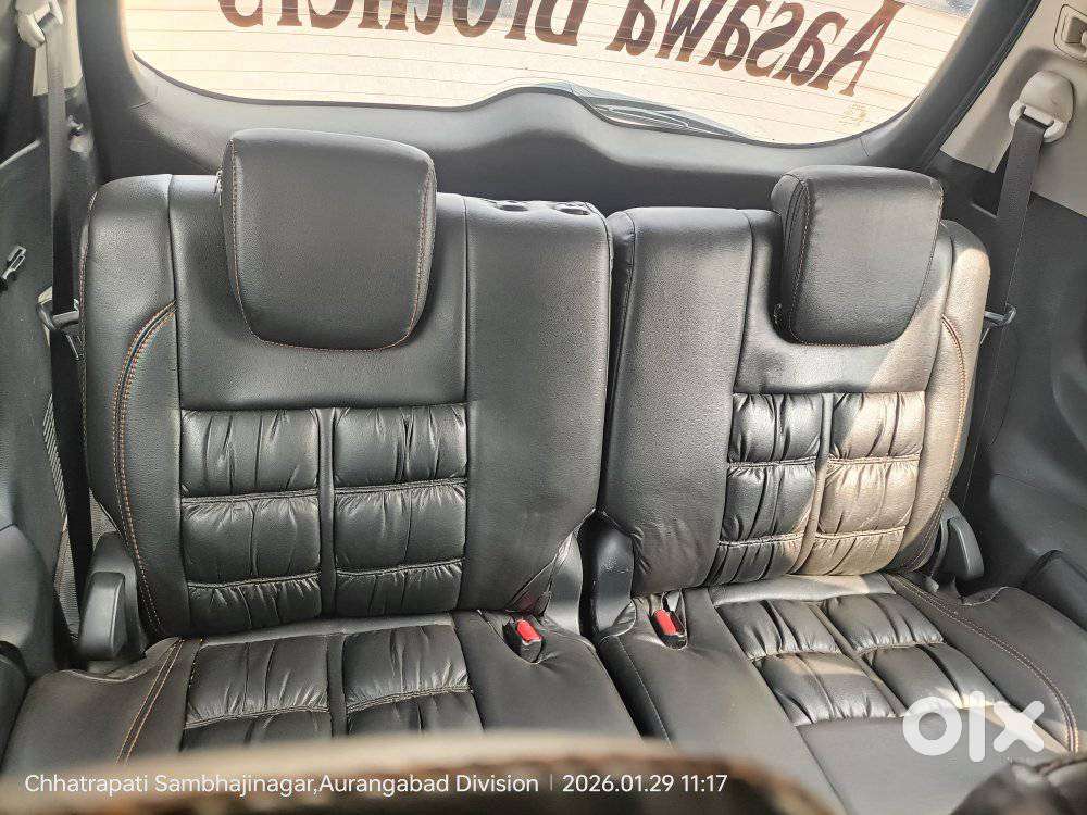 Toyota Innova Crysta 2.4 V 8 Str, 2016, Diesel