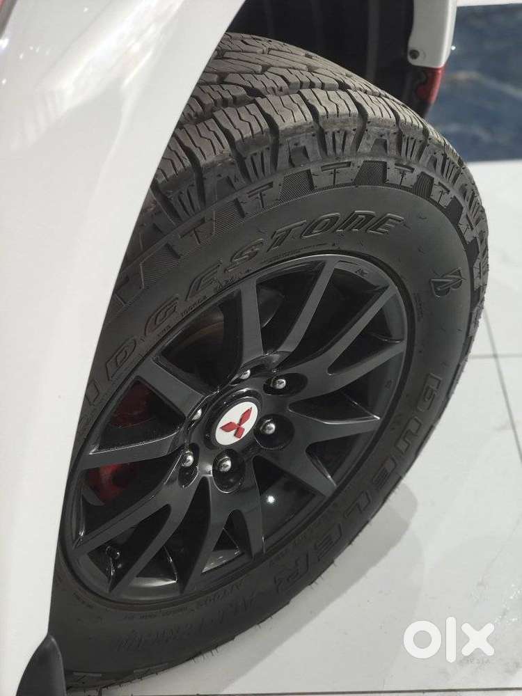 Mitsubishi Pajero Sport Limited Edition, 2015, Diesel