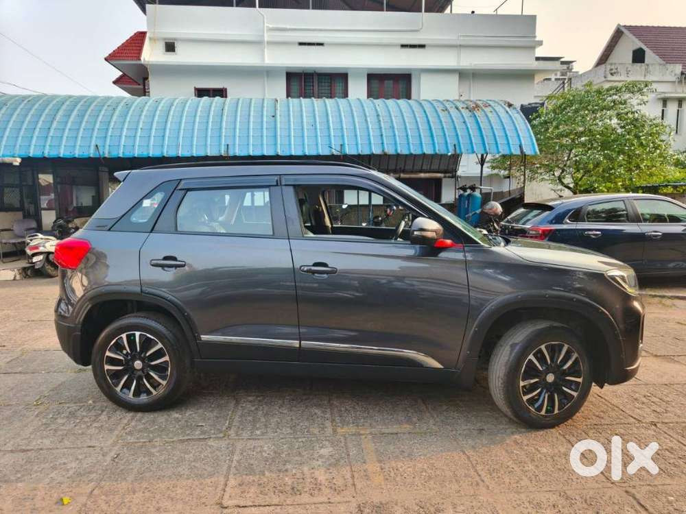 Maruti Suzuki Brezza 1.5 Vxi Smart Hybrid, 2022, Petrol