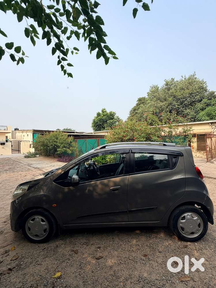 Chevrolet Beat Lt Petrol 2013