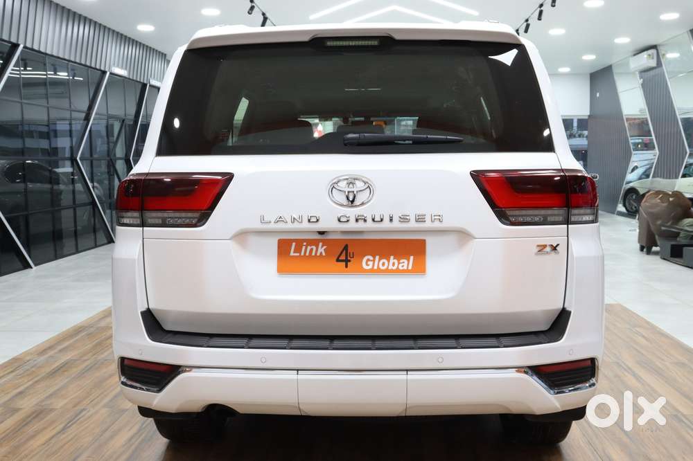 Toyota Land Cruiser 3.3 Zx Diesel, 2023