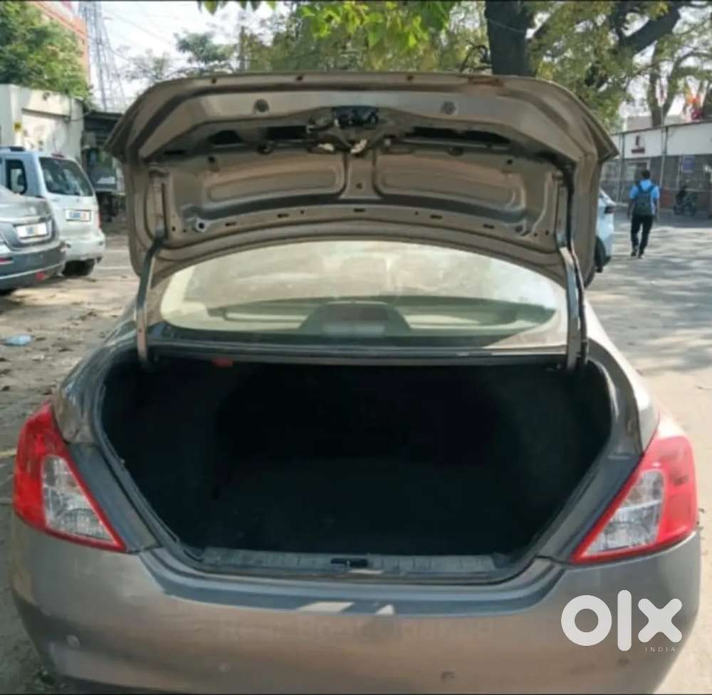 Nissan Sunny 2012 Petrol Manual