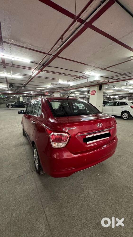 Elegant Red Hyundai Xcent – Smooth Drive, Top Condition