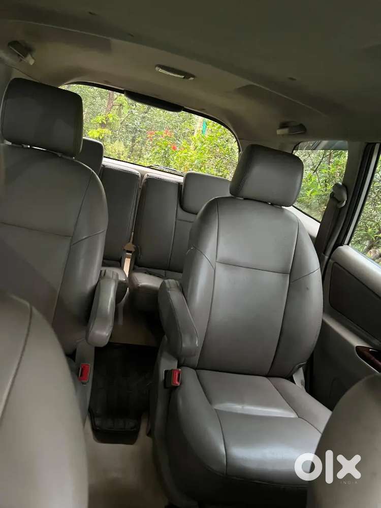 Toyota Innova 2012 Diesel 7 Str