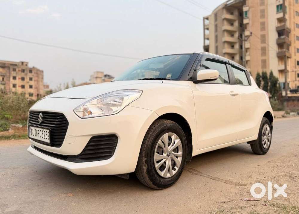Maruti Suzuki Swift Vxi Ags, 2020, Petrol