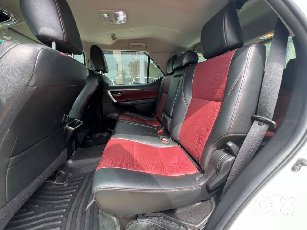 Toyota Fortuner Legender 4x4 At 2.8, 2022, Diesel