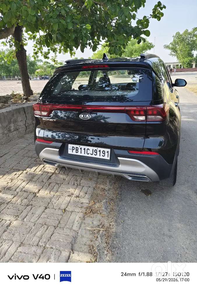 Kia Sonet 2021 Diesel Well Maintained