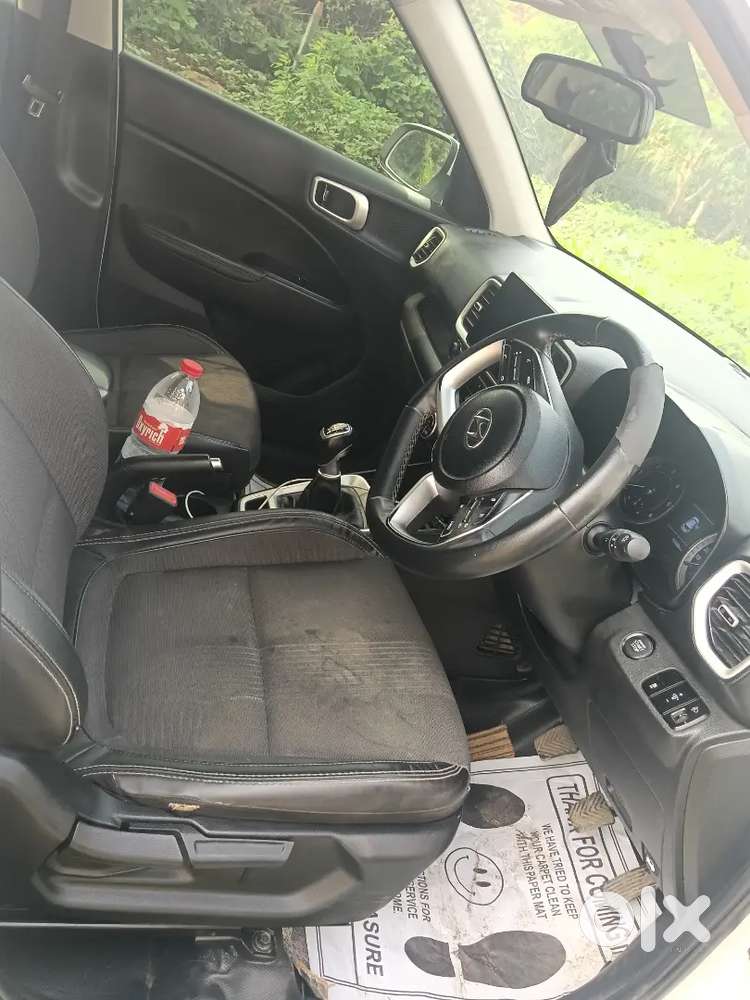Hyundai Venue Diesel 2021 Knight Edition