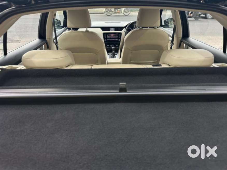 Skoda Octavia 1.8 Tsi Style Plus At, 2018, Petrol