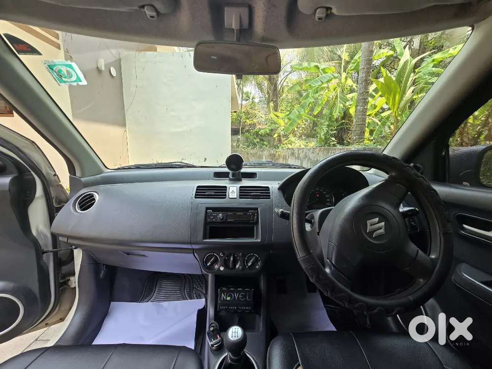 Maruti Suzuki Swift 2011 Diesel 120000 Km Driven