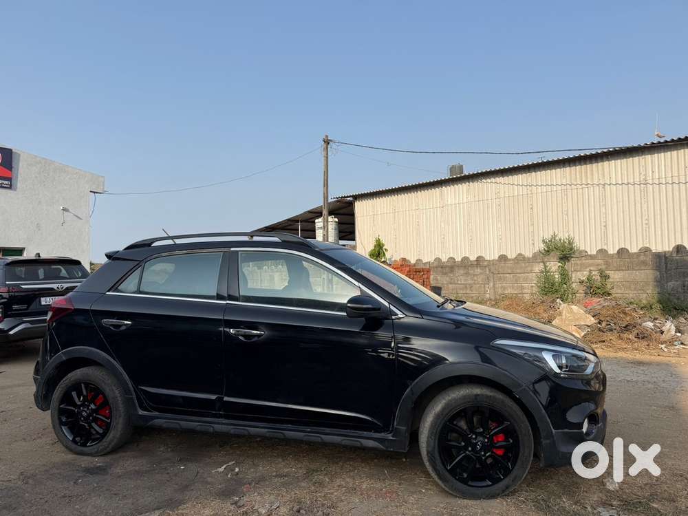 Hyundai I20 Active 2015 Diesel 119000 Km Driven