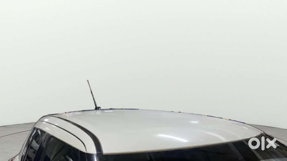 Maruti Suzuki Swift Zxi, 2015, Petrol