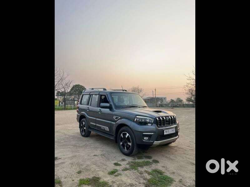 Mahindra Scorpio Classic 2.2 S 11 Mt 7 Str, 2024, Diesel