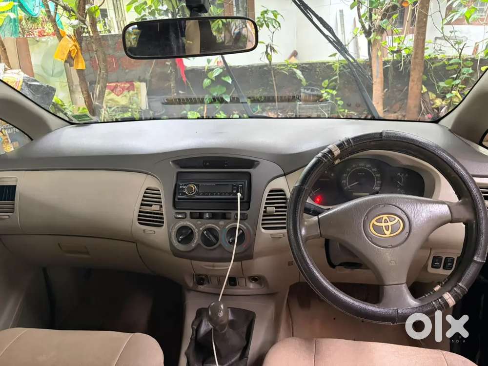 Toyota Innova 2011 170000 Km